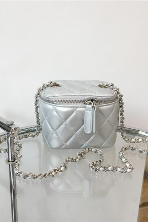 Mini Bag with Lipstick Box Design - 2022 Small Diamond Quilted Chain Strap in Chic Fashion Style