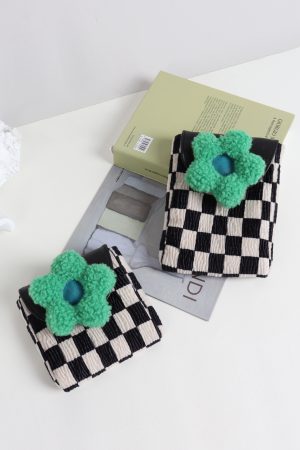 Mini Cute Checkered Floral Crossbody Phone Bag for Women - Spring/Summer Fashion, Trendy Niche Design