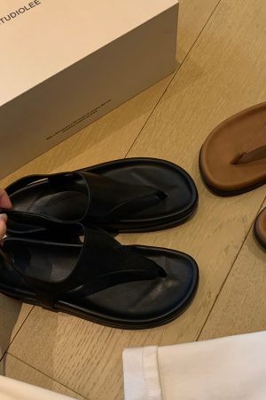 Minimalist Herringbone Sheepskin Thong Sandals for Women - Retro Flat Flip-Flops for Summer Vacation