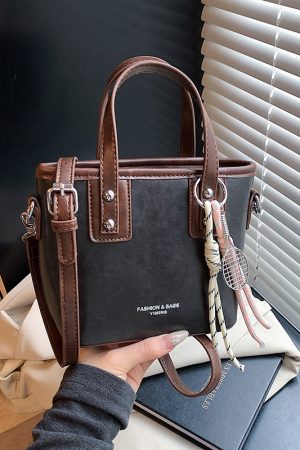 Minimalist High-End Color-Blocking Tote Bucket Bag for Women â€“ Trendy Versatile Shoulder Crossbody Handbag 2025