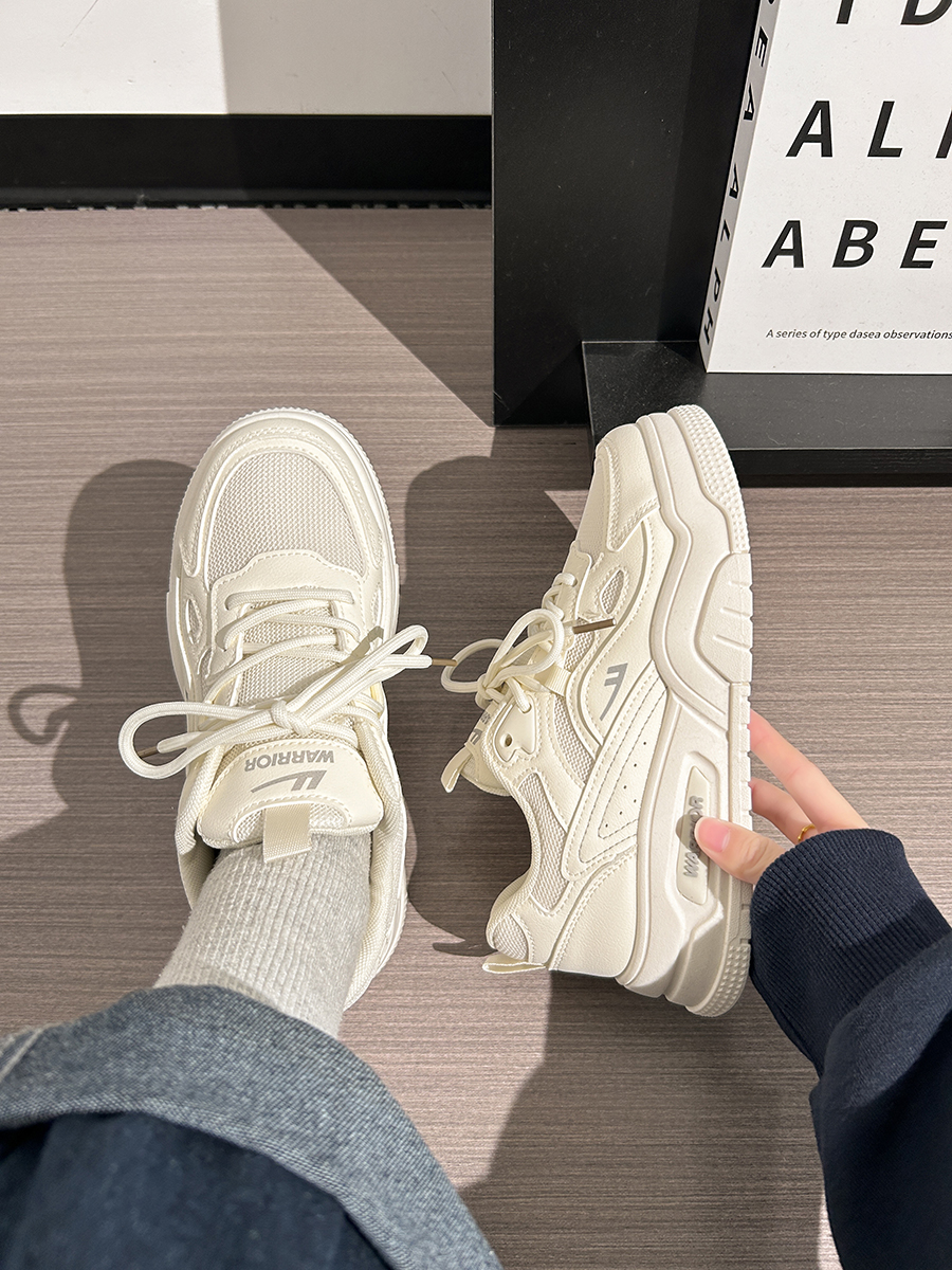 Minimalist Mesh Breathable Little White Sneakers for Women - 2025 Summer Sports Shoes with Niche Design Minimalist Mesh Breathable Little White Sneakers for Women - 2025 Summer Sports Shoes with Niche Design