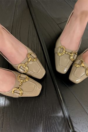 Minimalist Metal Buckle Square-Toe Kitten Heel High Heels in Sheepskin - Comfortable Italian Style Flats