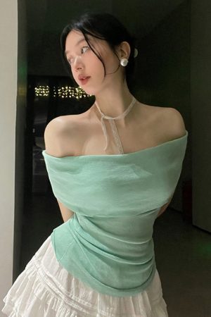 Minimalist One-Shoulder Top for Women, Slimming Pleated Short Sleeve Mesh T-Shirt in Fresh Solid Color, Y2K Style