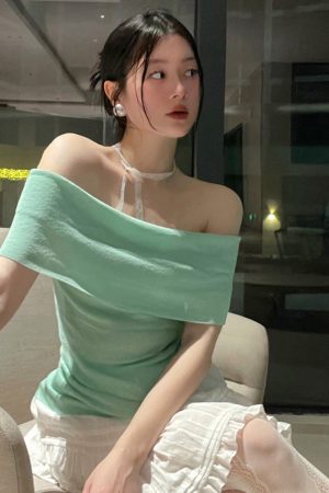 Minimalist One-Shoulder Top for Women, Slimming Pleated Short Sleeve Mesh T-Shirt in Fresh Solid Color, Y2K Style