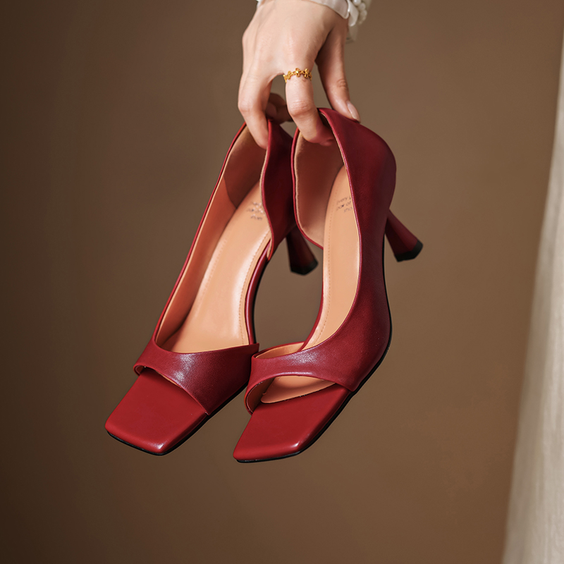 Minimalist Open-Toe Slim-Fit Genuine Leather Side-Cut Stiletto High-Heeled Sandals for Women - Versatile Fashion Footwear Minimalist Open-Toe Slim-Fit Genuine Leather Side-Cut Stiletto High-Heeled Sandals for Women - Versatile Fashion Footwear
