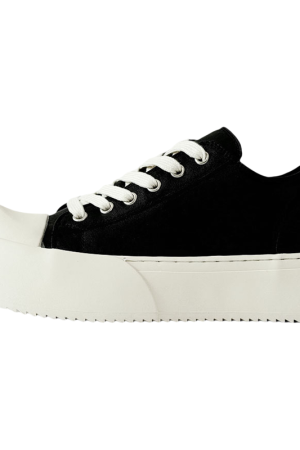 Minimalist Thick-Soled Derby Shoes for Men - Trendy Big Head Design, Casual Leather, High Street Style, Commuting Footwear