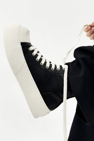 Minimalist Thick-Soled Derby Shoes for Men - Trendy Big Head Design, Casual Leather, High Street Style, Commuting Footwear