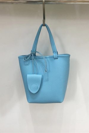 Minimalist Versatile Bucket Bag in Lychee Texture - Small Dirty Cabinet Niche Shoulder Crossbody Handbag for Everyday Use