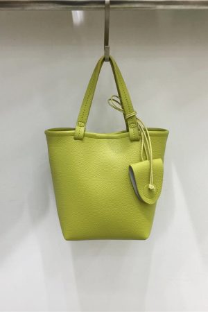 Minimalist Versatile Bucket Bag in Lychee Texture - Small Dirty Cabinet Niche Shoulder Crossbody Handbag for Everyday Use