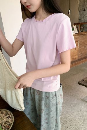 Minimalist Wave Edge Short Sleeve T-shirt for Women - Summer 2025 Solid Color Loose Fit Unique Top