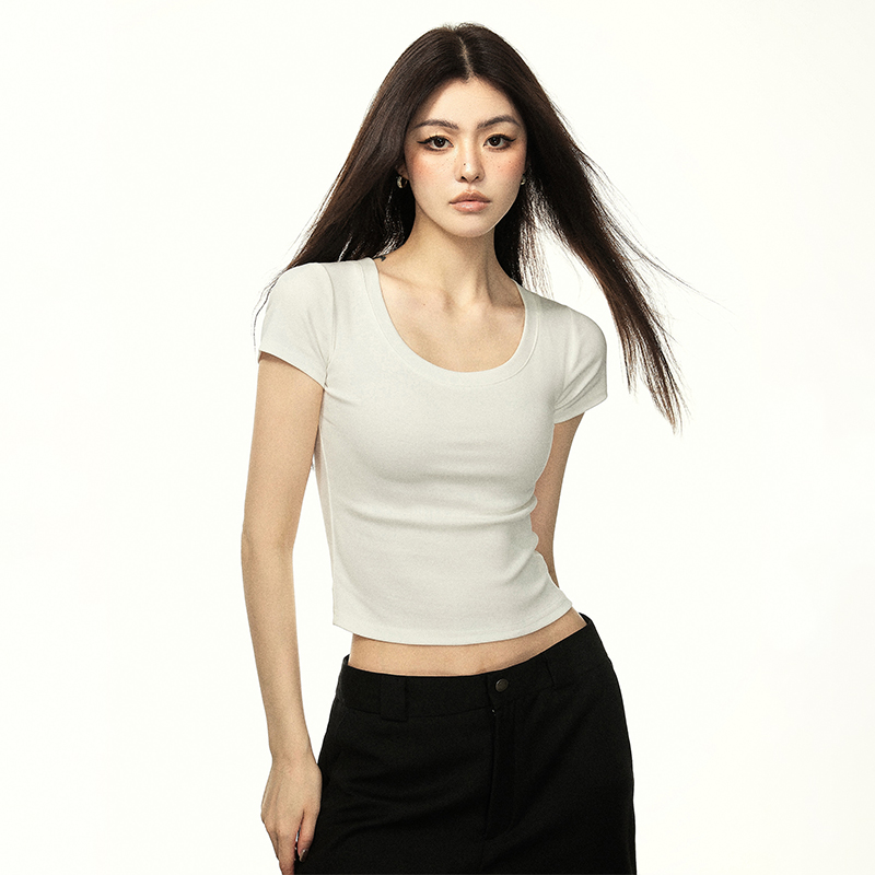 Minimalist White U-Neck Short Sleeve Cropped T-Shirt for Women - Summer Thin Slim Fit Pure Cotton Top Minimalist White U-Neck Short Sleeve Cropped T-Shirt for Women - Summer Thin Slim Fit Pure Cotton Top
