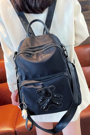 Multi-Layer Women's Backpack - Lightweight Water-Resistant Oxford Cloth Travel Bag for Commuters, Stylish and Functional