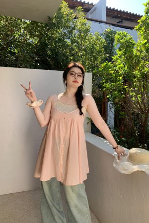 Multi-Version Floral Vest with Vintage Small V-Neck Plus-Size Top for Chubby Figures - Energetic Sweet Style