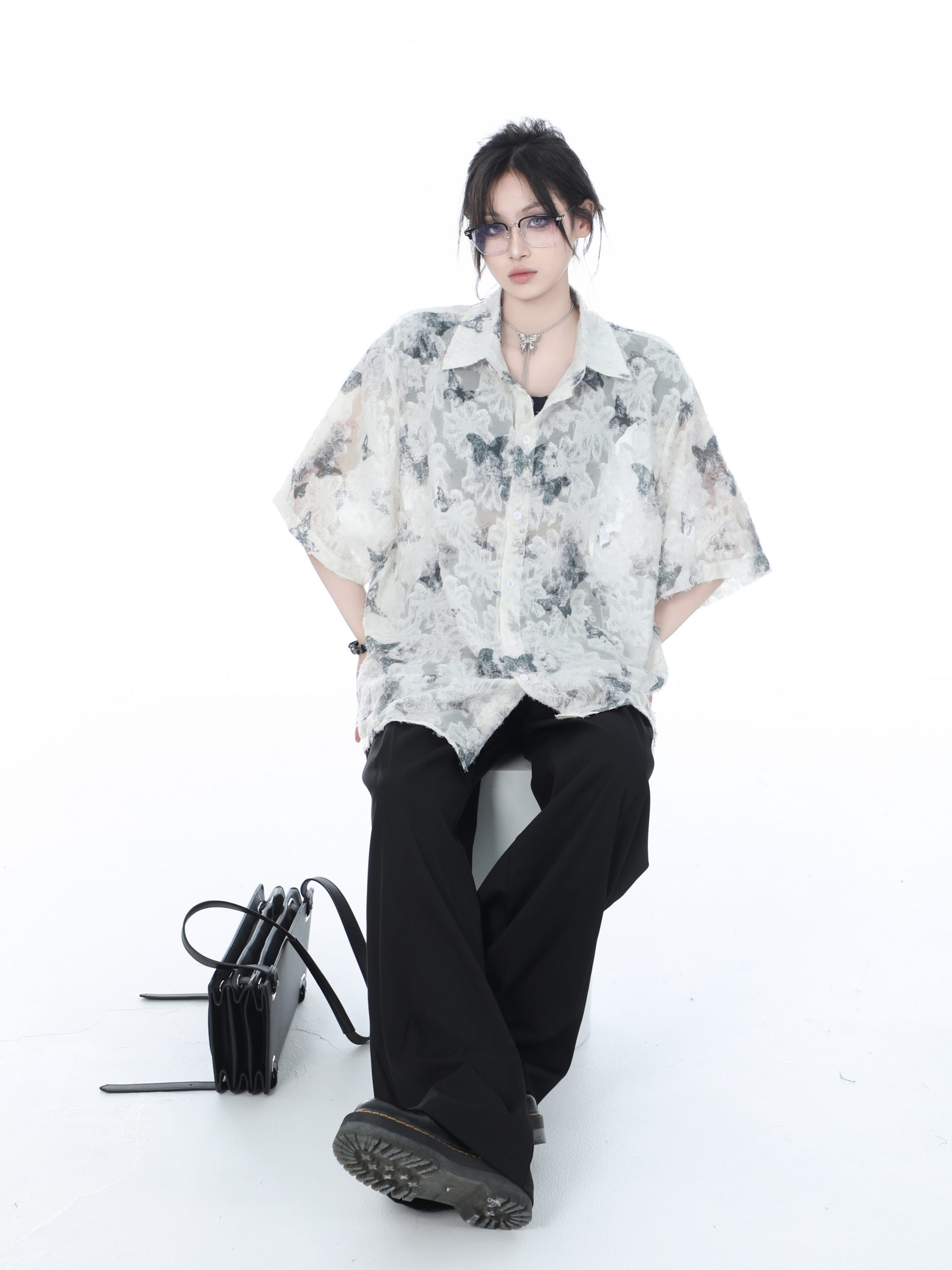 National Style Butterfly Embroidery Short Sleeve Shirt for Women, Loose Thin Summer Top, Design-Sensitive Fashion, Boho Chic National Style Butterfly Embroidery Short Sleeve Shirt for Women, Loose Thin Summer Top, Design-Sensitive Fashion, Boho Chic