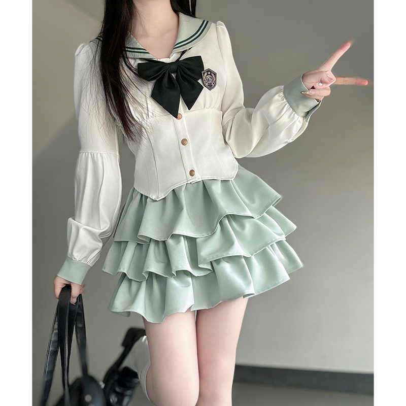 Navy Collar Pudding Bear JK Uniform Sailor Suit Set with Cake Skirt - Slimming College Style Outfit for 90s and Y2K Fashion Lovers Navy Collar Pudding Bear JK Uniform Sailor Suit Set with Cake Skirt - Slimming College Style Outfit for 90s and Y2K Fashion Lovers