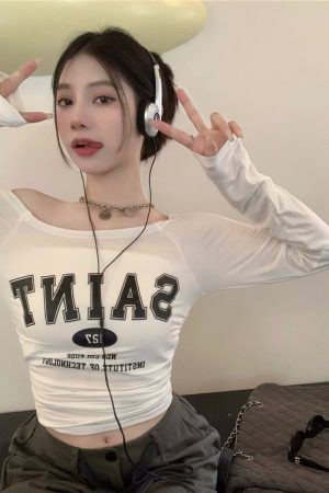 Off-Shoulder Long Sleeve T-Shirt for Women - European and American Style, Spring Versatile Thin Sun Protection, Slim Fit Top