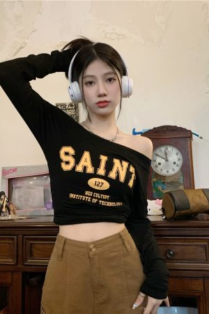 Off-Shoulder Long Sleeve T-Shirt for Women - European and American Style, Spring Versatile Thin Sun Protection, Slim Fit Top