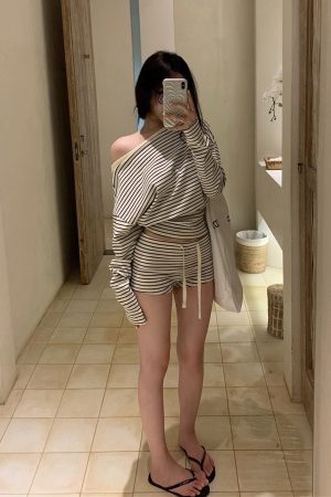 Off-Shoulder Long Sleeve Waist-Cinching Black and White Striped Top with Cotton Shorts - Casual Y2K Outfit