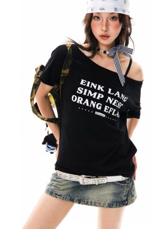 Off-Shoulder Loose White Short Sleeve T-Shirt for Women - Casual Summer Top, Spicy Girl Style, Versatile Slanted Shoulder Design