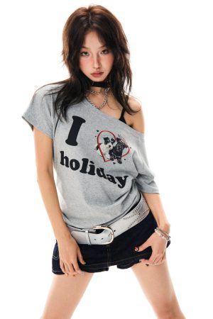 Off-Shoulder Puppy Heart Print Short Sleeve T-Shirt for Women - Vintage American Style Summer Top for Hot Girls