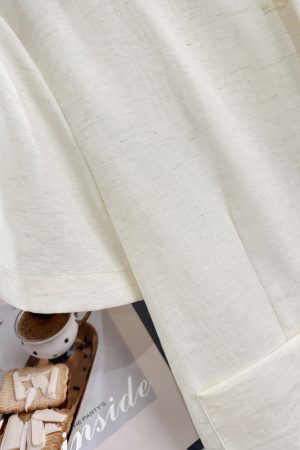 Off-White French-Style Elegant Short Jacket for Women - Chic Summer 2025 Petite Top, Trendy Fashion Essential