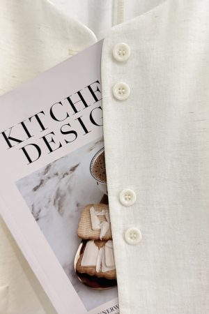 Off-White French-Style Elegant Short Jacket for Women - Chic Summer 2025 Petite Top, Trendy Fashion Essential