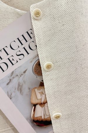 Off-White Lace Spliced Short Wind Coat for Women - French Elegant Spring Autumn 2025 Fashion