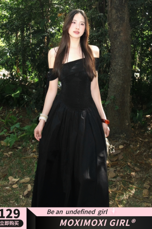 One-Shoulder Black Dress with Flowing Ribbon Big Skirt - Elegant Summer Slim Fit Hepburn Style for Women