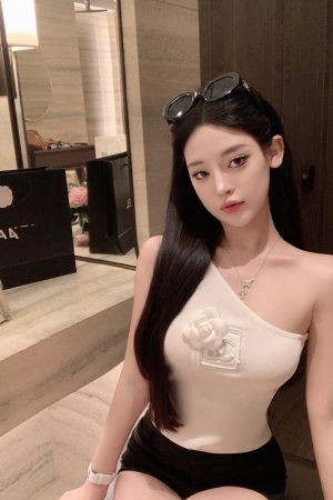 One-Shoulder Camisole for Women - Fashionable Slim Fit Summer Top with Camellia Design - Sexy Y2K Style