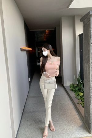 One-Shoulder Knitted Top - Sexy Internet Celebrity Style, Pure Desire, Trendy Y2K Fashion, Chic Korean Style Top