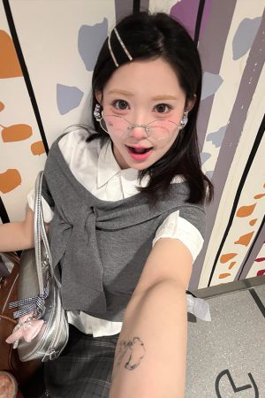 One-Shoulder Short Sleeve Knitted Top for Women - Trendy Gray Summer T-Shirt, Slim Fit, Hot Girl Style, Y2K Fashion