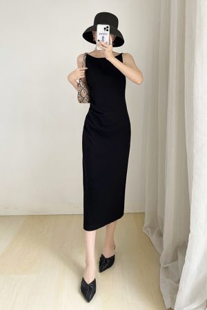 One-Shoulder Sleeveless Pleated Dress for Women - Vintage Black Spaghetti Strap Mid-Length Dress for Spring & Summer Commuting