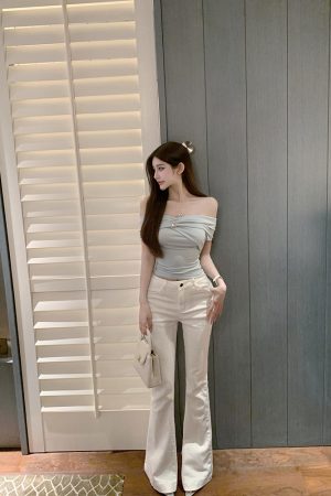 One-Shoulder Slim Fit T-shirt in Pure Desire Style - Sexy 90s-Inspired Top for Trendy Fashion Lovers