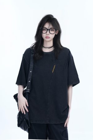 Oversized American Retro Style Short Sleeve T-Shirt for Women - Sit and Eat Until the Mountains Are Empty Vintage-Inspired Design