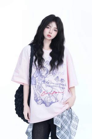 Oversized Black Short Sleeve T-Shirt for Women - American Street Style, Casual Cotton Tee with Sit and Eat Until the Mountains Are Empty Print