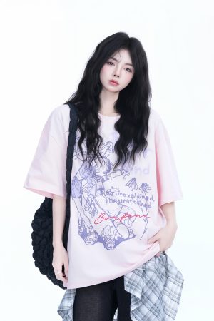 Oversized Black Short Sleeve T-Shirt for Women - American Street Style, Casual Cotton Tee with Sit and Eat Until the Mountains Are Empty Print