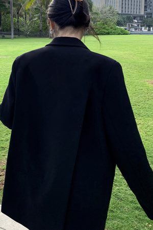 Oversized Gray Suit Jacket for Women, Loose Fit Blazer, Elegant Slimming Design, High-End Street Fashion, 2025 Spring Autumn Collection