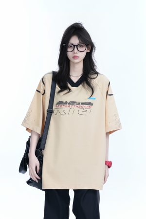 Oversized V-Neck Short Sleeve T-Shirt for Women - American Street Style with Sit and Eat Until the Mountains Are Empty Graphic