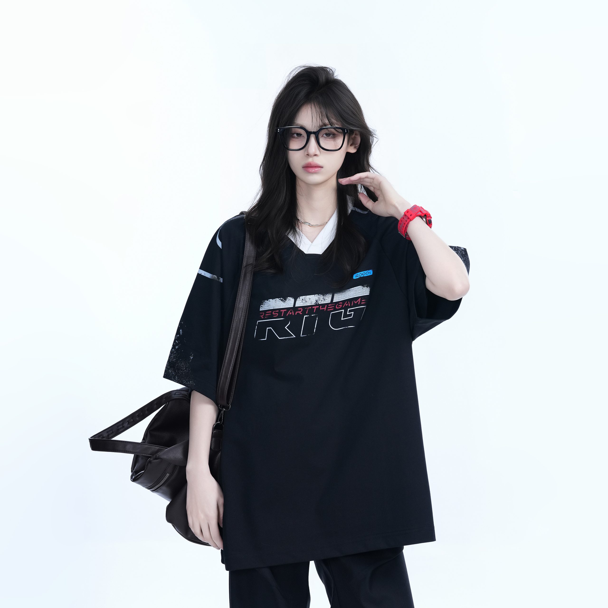 Oversized V-Neck Short Sleeve T-Shirt for Women - American Street Style with Sit and Eat Until the Mountains Are Empty Graphic Oversized V-Neck Short Sleeve T-Shirt for Women - American Street Style with Sit and Eat Until the Mountains Are Empty Graphic