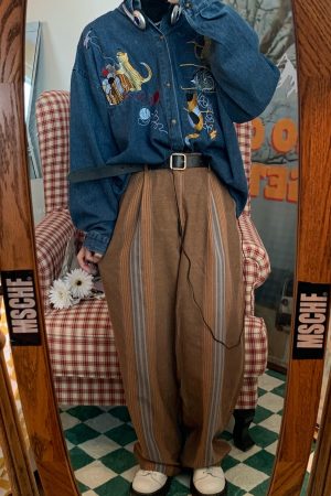 Oversized Vintage Denim Jacket with Cat Embroidery - Autumn 90s Style Fashion Outerwear