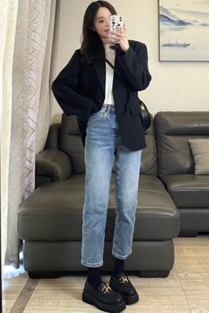 Petite Black Suit Jacket for Women - Trendy Slim Fit, Short Style, Korean Fashion for Spring and Autumn 2025