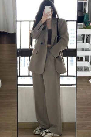 Petite Gray Suit Set for Women - Casual Blazer & Wide-Leg Pants, High-End Feel, Stylish 2025 Fashion