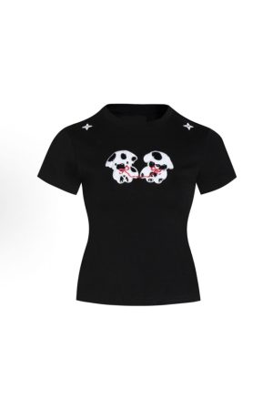 Petite Slim Fit Short-Sleeved T-Shirt with Patch Embroidery for Women - Trendy Summer Style, Age-Reducing Design