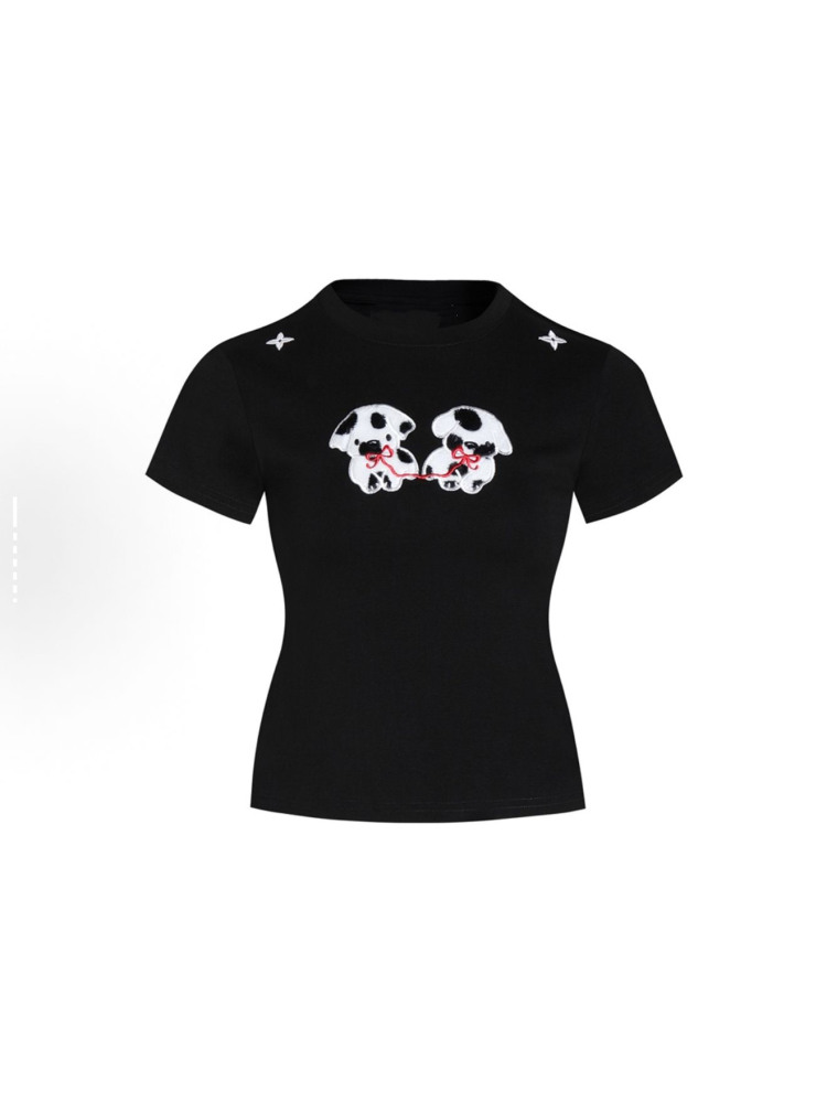 Petite Slim Fit Short-Sleeved T-Shirt with Patch Embroidery for Women - Trendy Summer Style, Age-Reducing Design Petite Slim Fit Short-Sleeved T-Shirt with Patch Embroidery for Women - Trendy Summer Style, Age-Reducing Design