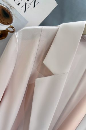 Pink Loose-Fit Blazer for Women - 2025 Summer Style, Lightweight Casual Jacket for a Youthful Look