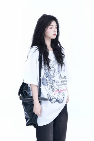 Pink Oversized Short-Sleeve T-Shirt for Women - American Dark Style, Summer Casual, Loose Fit with Sit and Eat Until the Mountains Are Empty Print