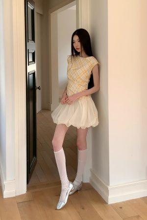 Pleated Summer Flower Bud Dress with Drawstring Waist and Short Sleeves - Slimming Design, Perfect for 90s and Y2K Style