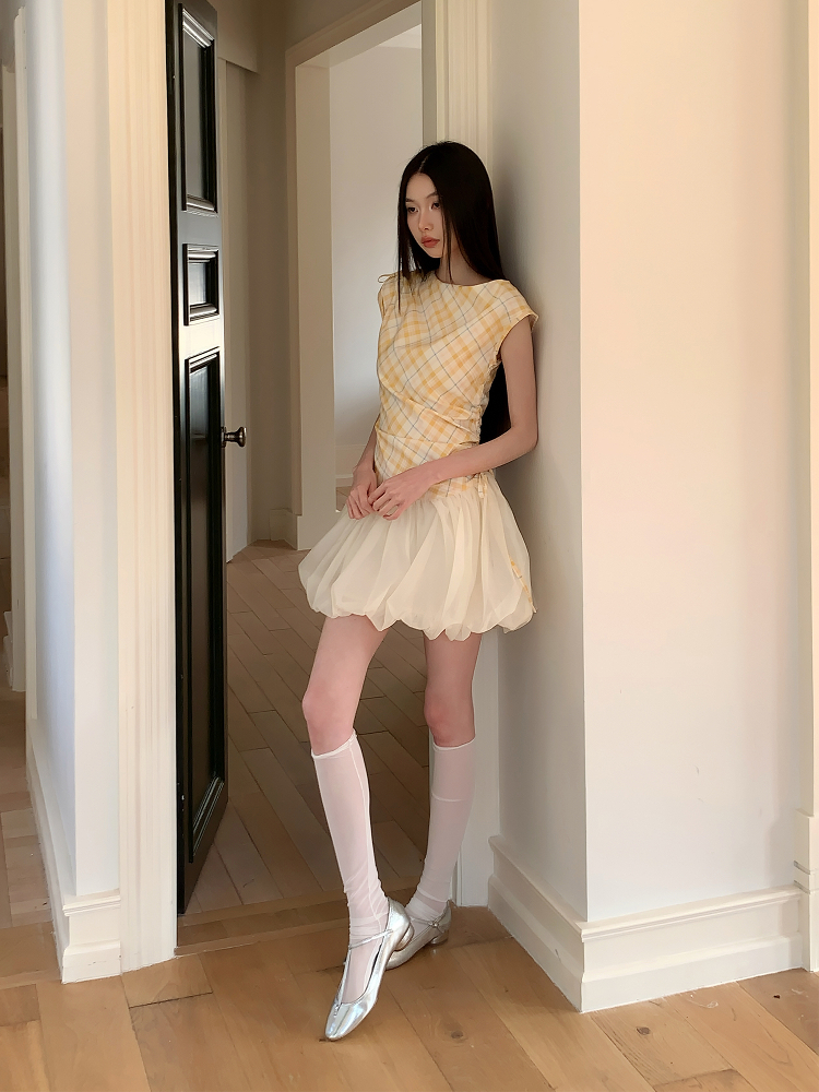 Pleated Summer Flower Bud Dress with Drawstring Waist and Short Sleeves - Slimming Design, Perfect for 90s and Y2K Style Pleated Summer Flower Bud Dress with Drawstring Waist and Short Sleeves - Slimming Design, Perfect for 90s and Y2K Style