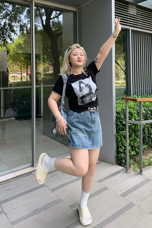 Plus-Size A-Line Denim Skirt Pants for Women, Stylish & Slimming, Sexy Design, Versatile, Available in Two Colors