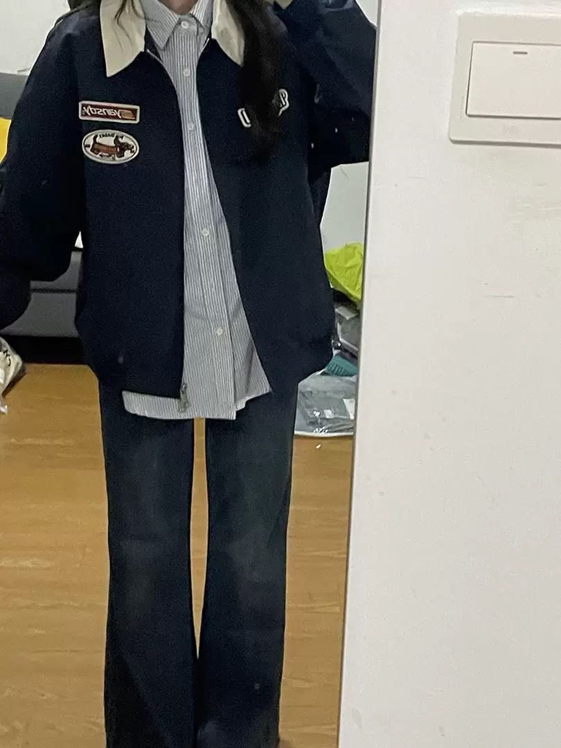 Plus Size American Retro Embroidered Patch Color-Blocking Lapel Jacket for Women - Spring Autumn Baseball Style for Curvy Fits Plus Size American Retro Embroidered Patch Color-Blocking Lapel Jacket for Women - Spring Autumn Baseball Style for Curvy Fits